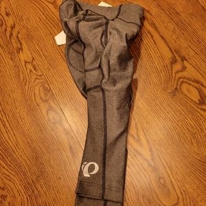 Pearl Izumi Bike Leggings or Shari's XSM